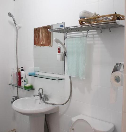 הוסטל Aark House