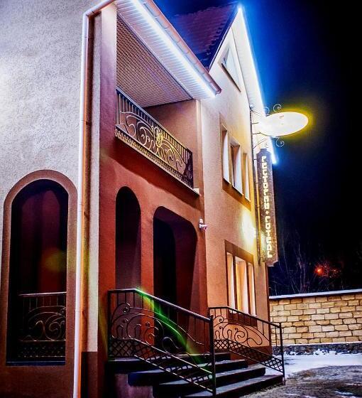 호텔 Churchill Inn