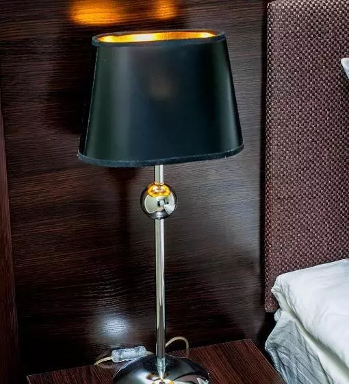 هتل Churchill Inn