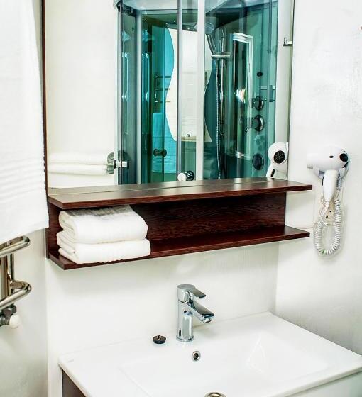 호텔 Churchill Inn