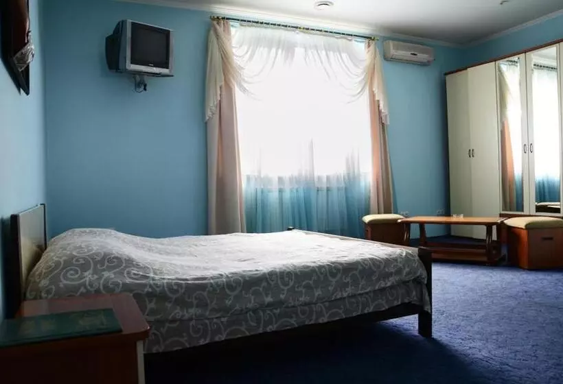 Hotelli Dvorik