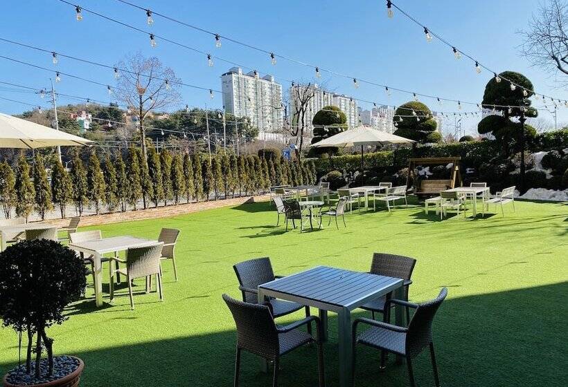 Hotel New Donghae Tourist