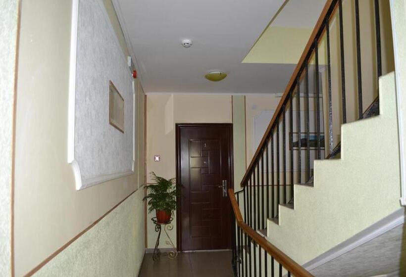 בית מלון כפרי U Olega