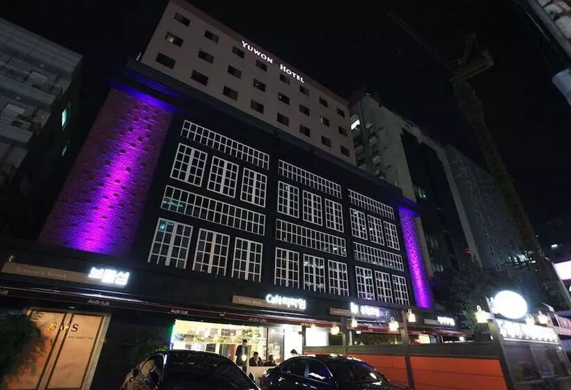 ホテル Yuwon
