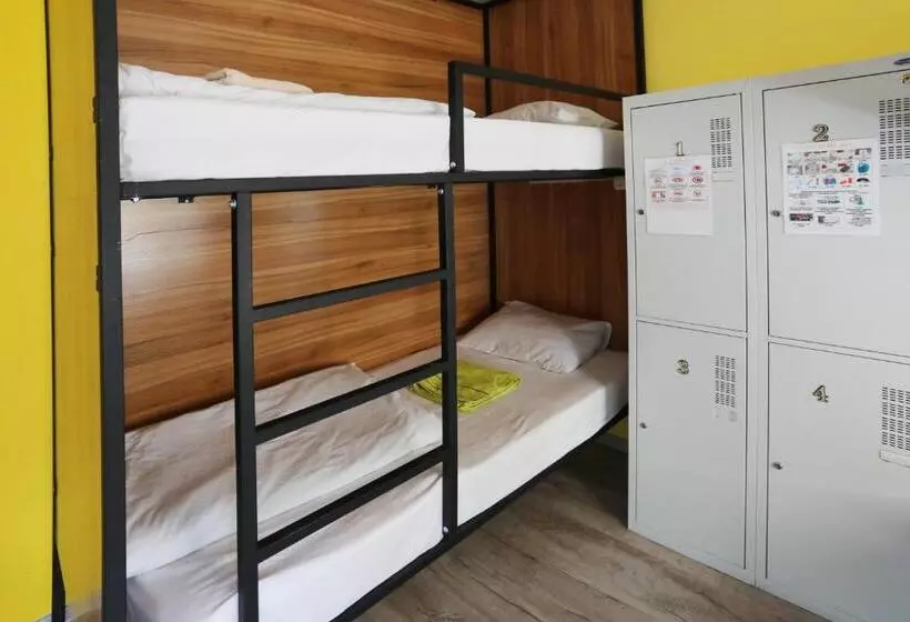 Light Life Hostel