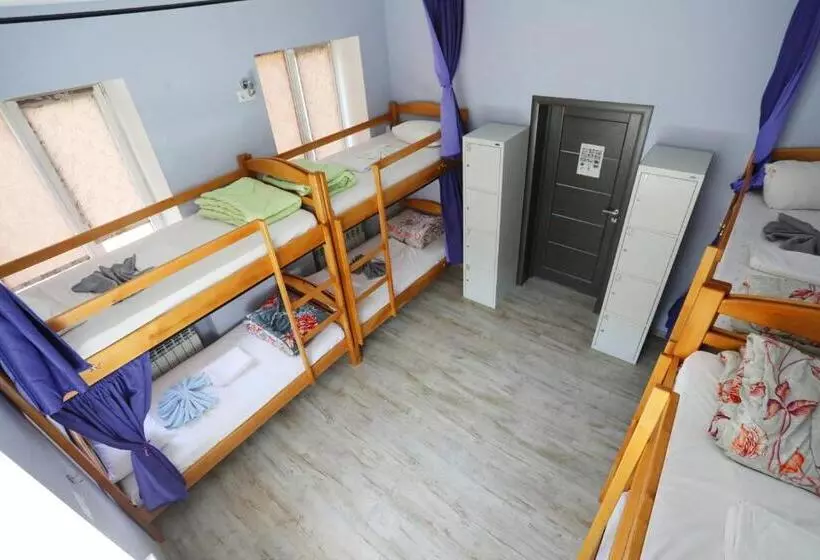 Light Life Hostel