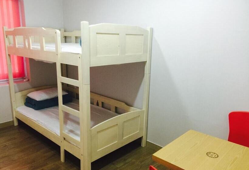 Malmani Guest House Hostel