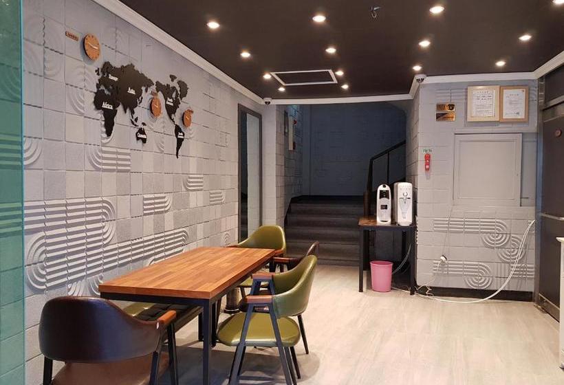 Мотель Busan Inn