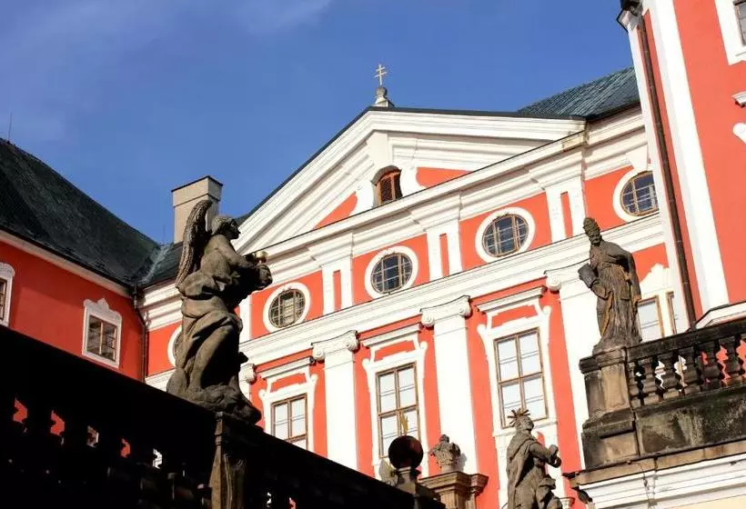 Retkeilymaja Dům Hostů Klášter Broumov