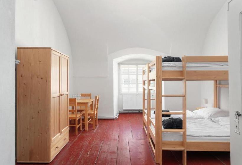 فندق صغير Dům Hostů Klášter Broumov