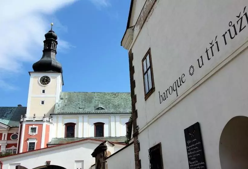 Retkeilymaja Dům Hostů Klášter Broumov