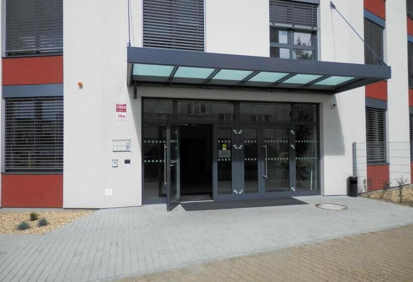 旅馆 Ubytovací Zařízení Koleje Pedagog