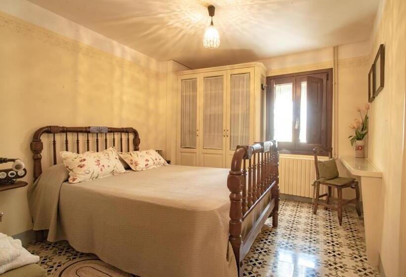 住宿加早餐 Cal Fuster De La Plaça