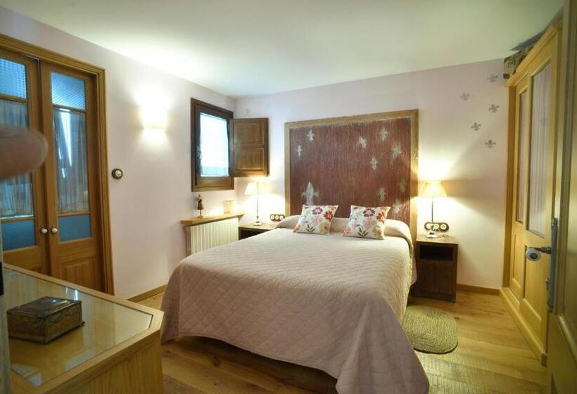 住宿加早餐 Cal Fuster De La Plaça