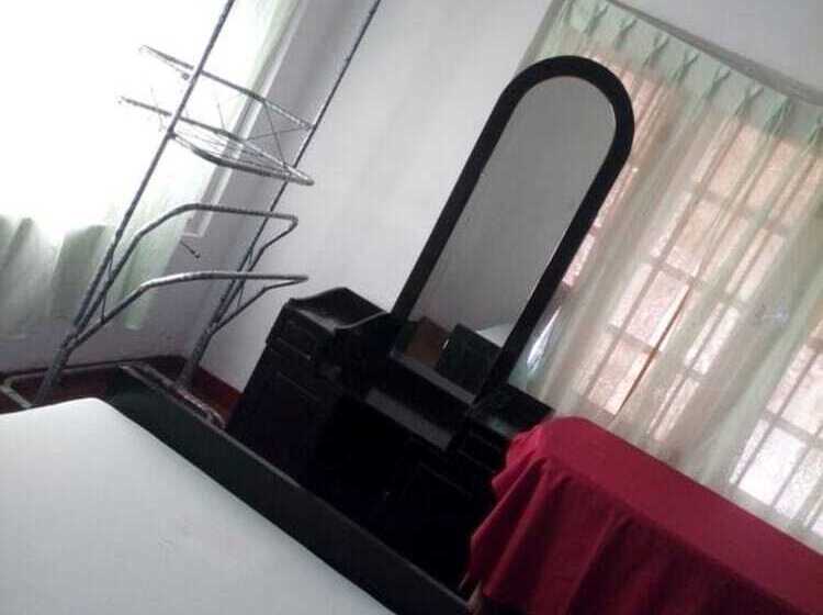 ベッドアンドブレックファースト Eco Villa   Sinharaja