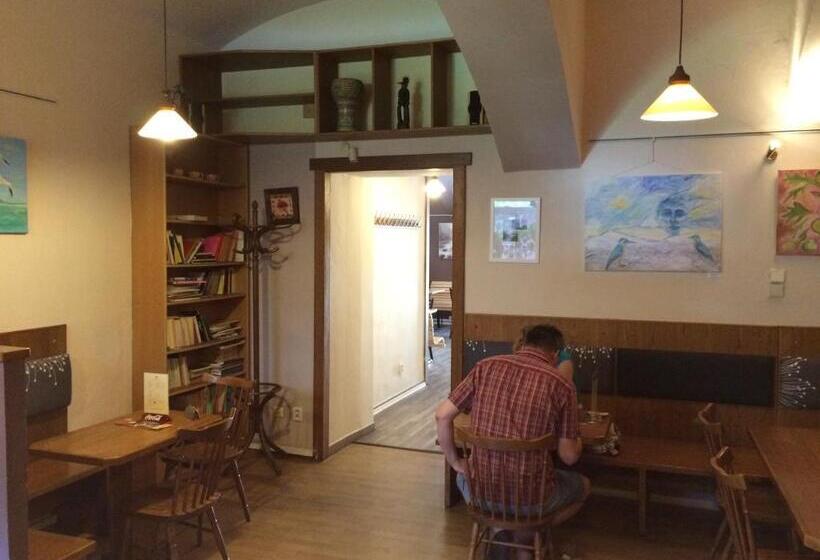 Charles Square Hostel