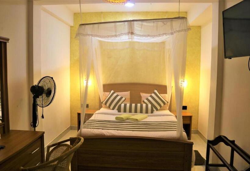 منتجع Ella`s Edge