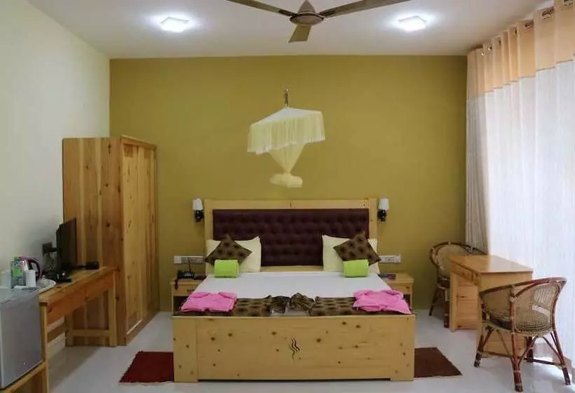 Resort Ella`s Edge