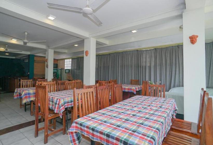 호텔 Agra Lanka Beach Resort