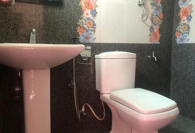 호텔 Agra Lanka Beach Resort