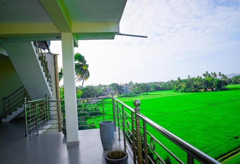 호텔 Mount Valley & Yala Safari