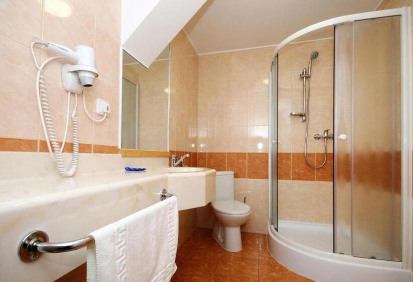 ホテル Restaurant Na Statku