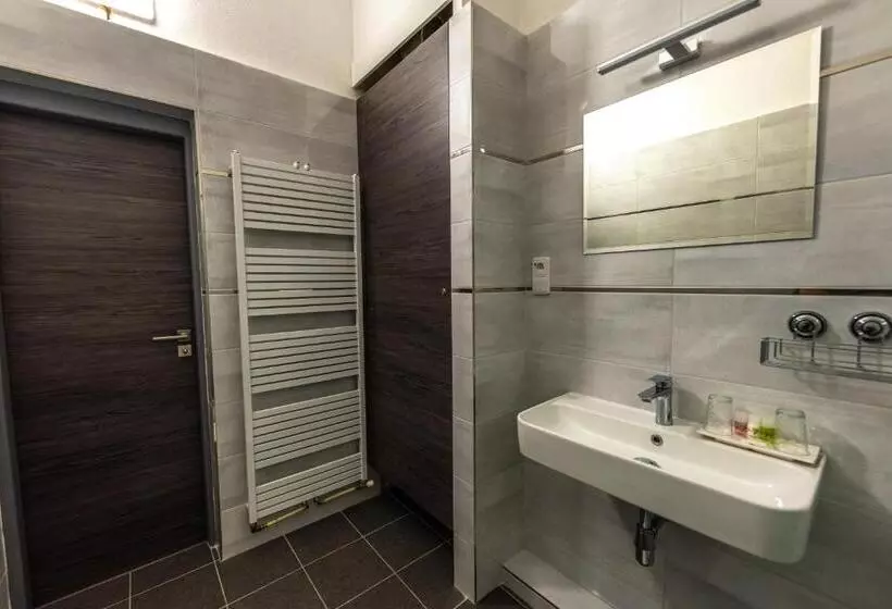 Hotelli Třebovská Restaurace