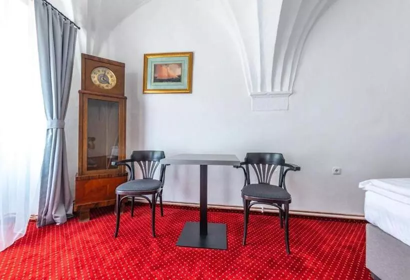 Hotelli Třebovská Restaurace