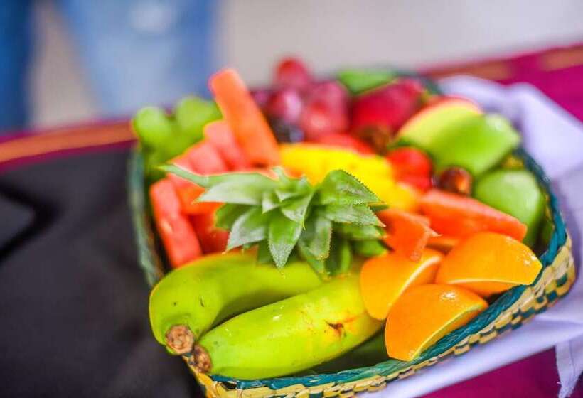 リゾートホテル Mahanuge Hotel Polonnaruwa