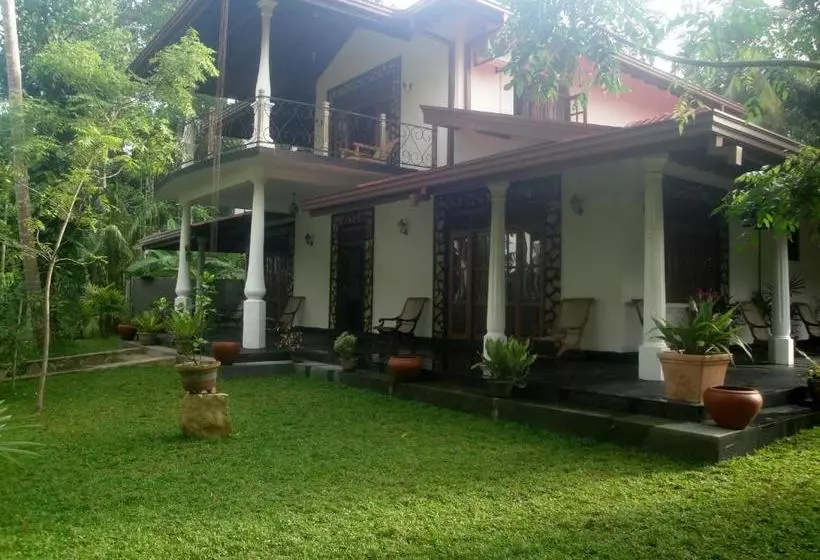 Lomakeskus Priyanka Villa