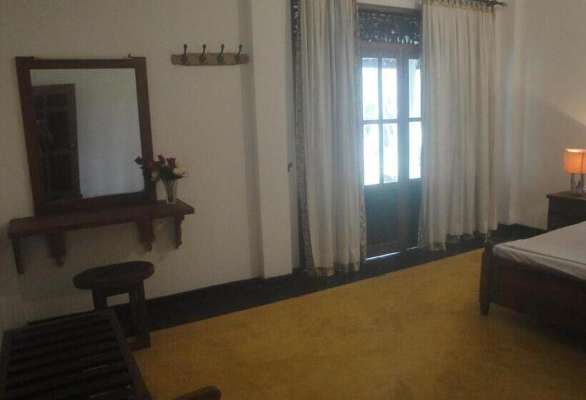 Resort Priyanka Villa