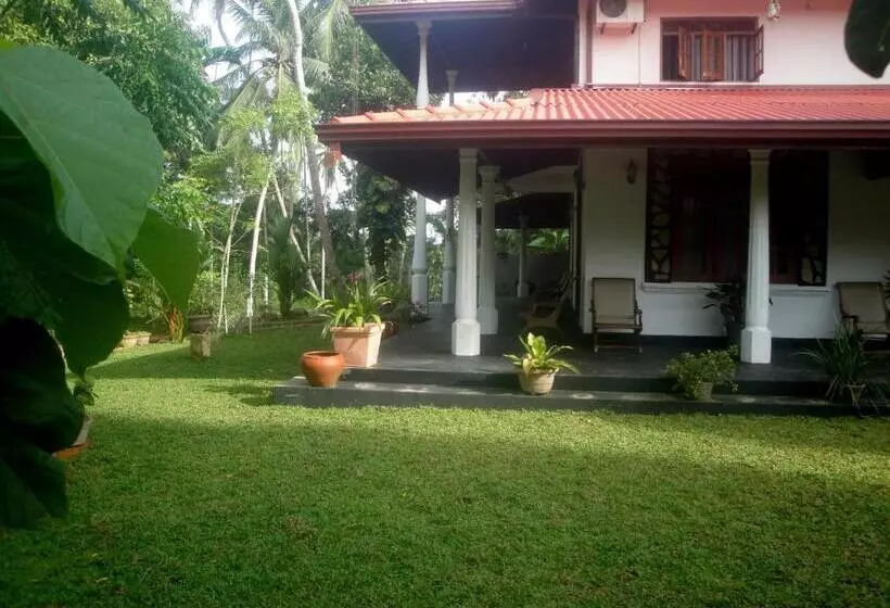Lomakeskus Priyanka Villa