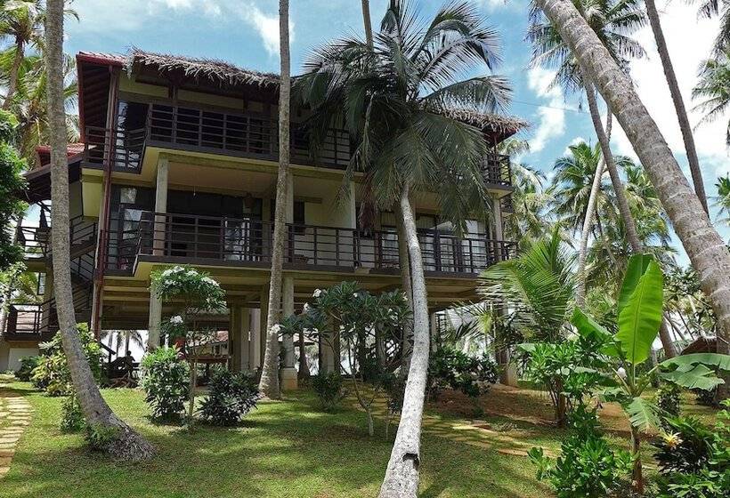 استراحتگاه Seven Turtles