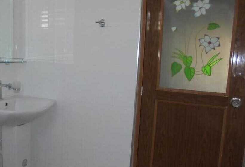 Resort The Spring Holiday