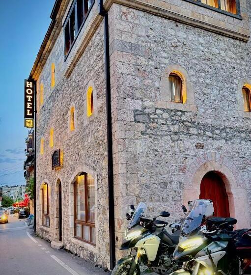 فندق Kulla E Zenel Beut