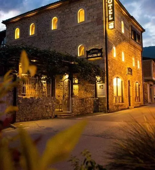 هتل Kulla E Zenel Beut