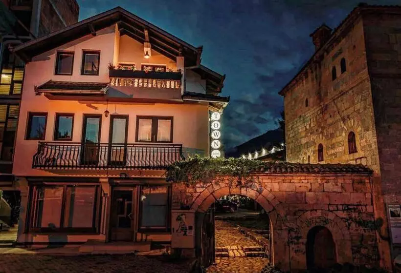 پانسیون Town Hostel