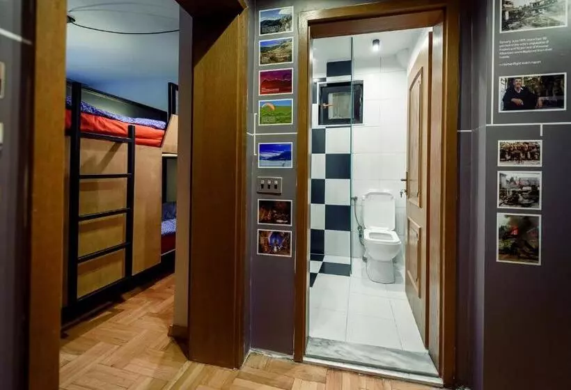 پانسیون Town Hostel