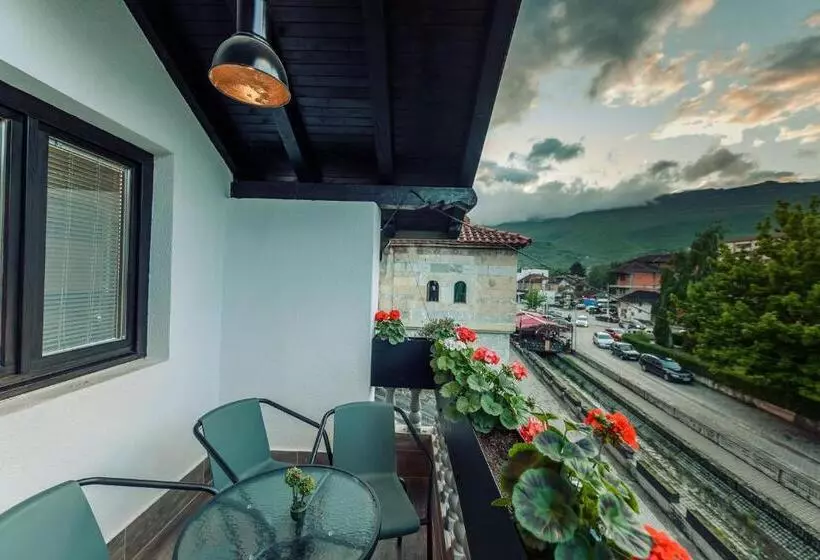 پانسیون Town Hostel