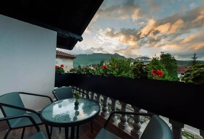 پانسیون Town Hostel