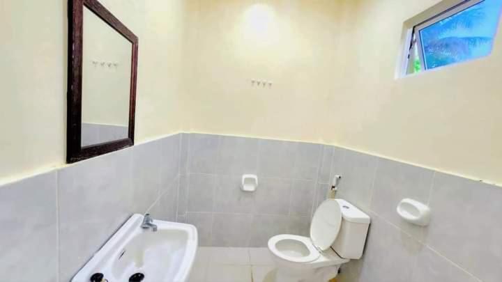 Aamiaismajoitus (B&B) 8thhotel Restobar