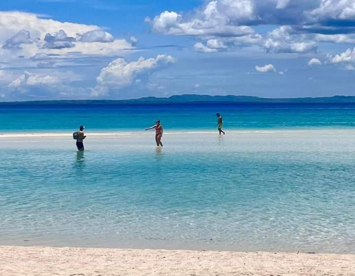 Aamiaismajoitus (B&B) 8thhotel Restobar