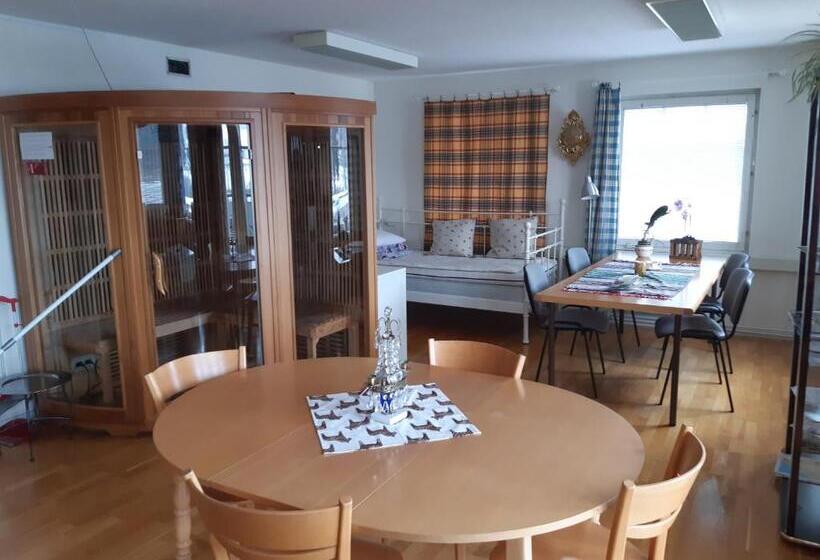 هاستل Relax House Rättvik Spa Nordic