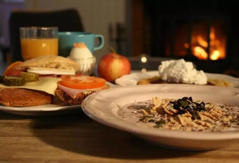 تختخواب و صبحانه Samuelsdals Pensionat