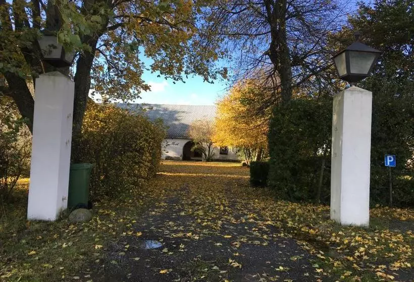 Borregården Bed & Breakfast