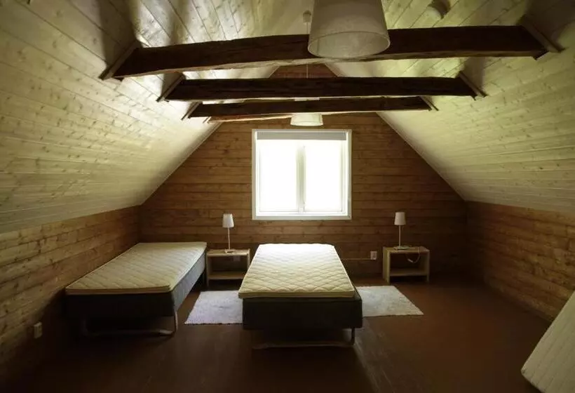 Brekke Gard Hostel