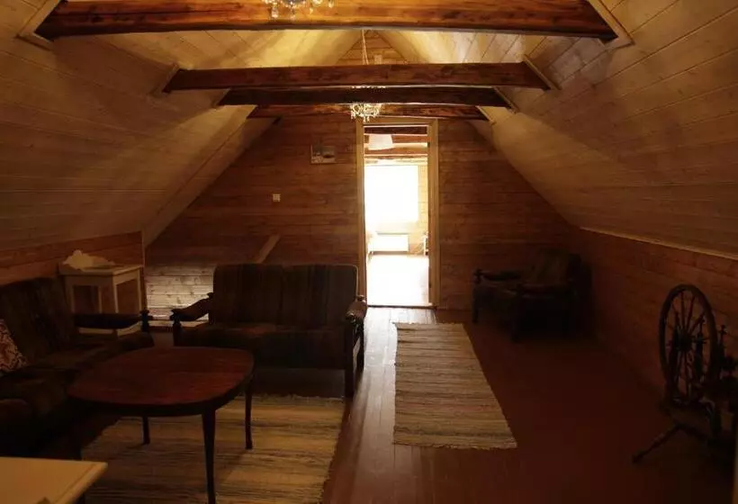 Brekke Gard Hostel