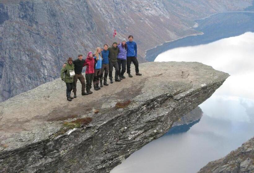 Hardanger Hostel B&b