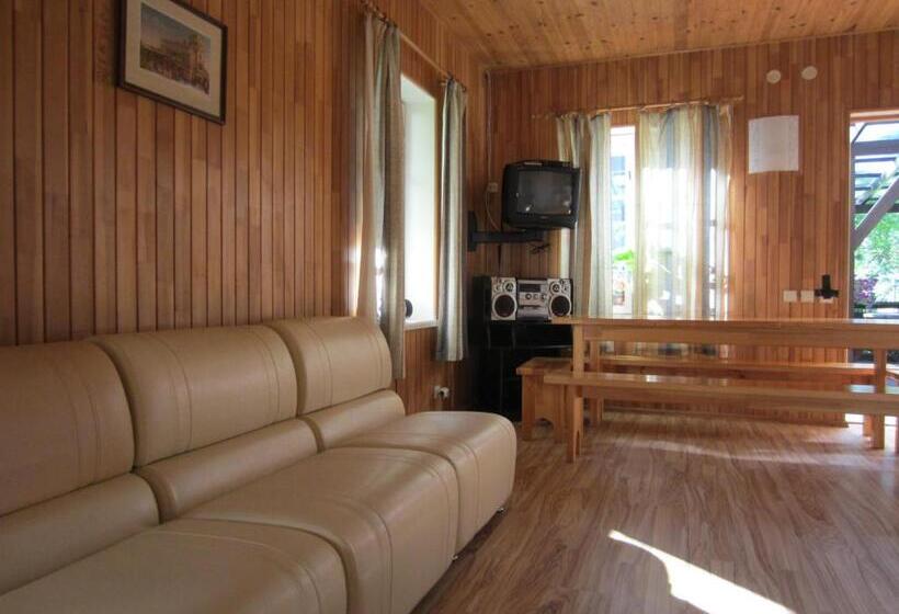 Hostel Livonija