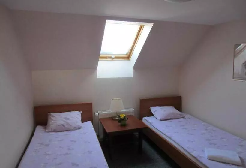 Hostel Livonija